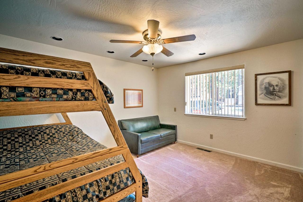 South Lake Tahoe Home With Deck 4 Mi To Heavenly! Экстерьер фото